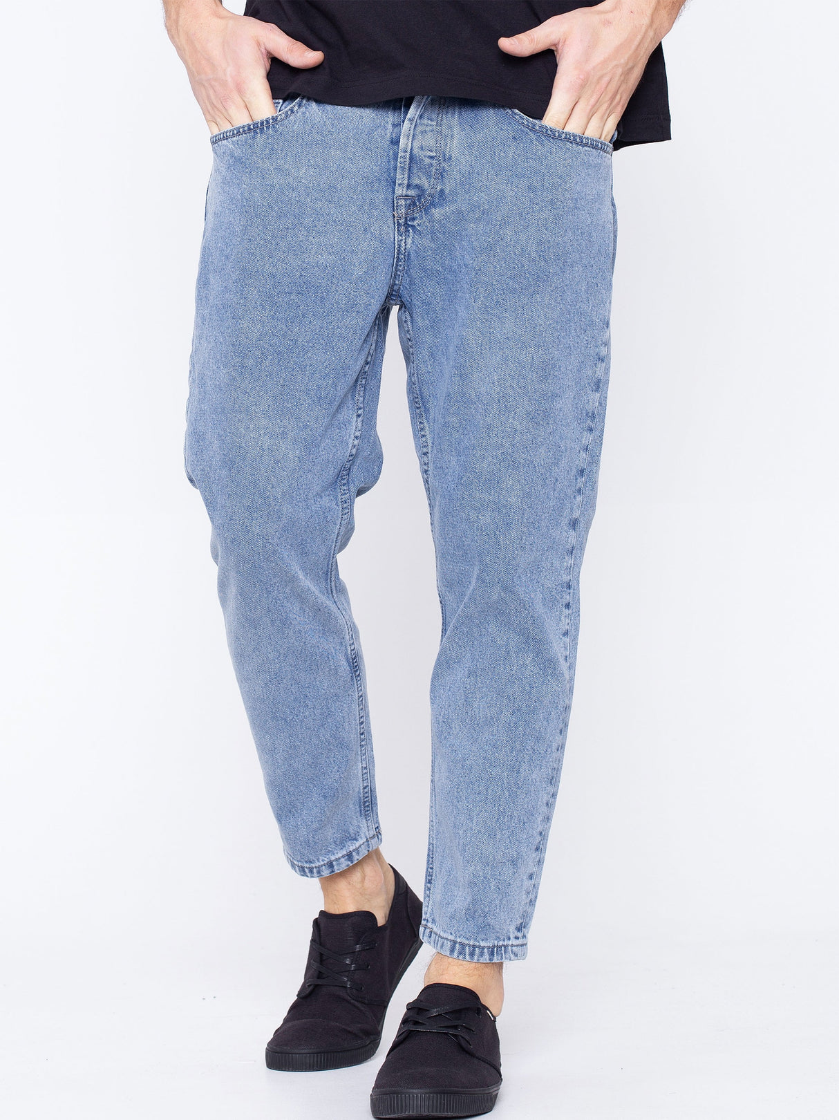 Image for Men's Washed Cropped Jeans,Blue