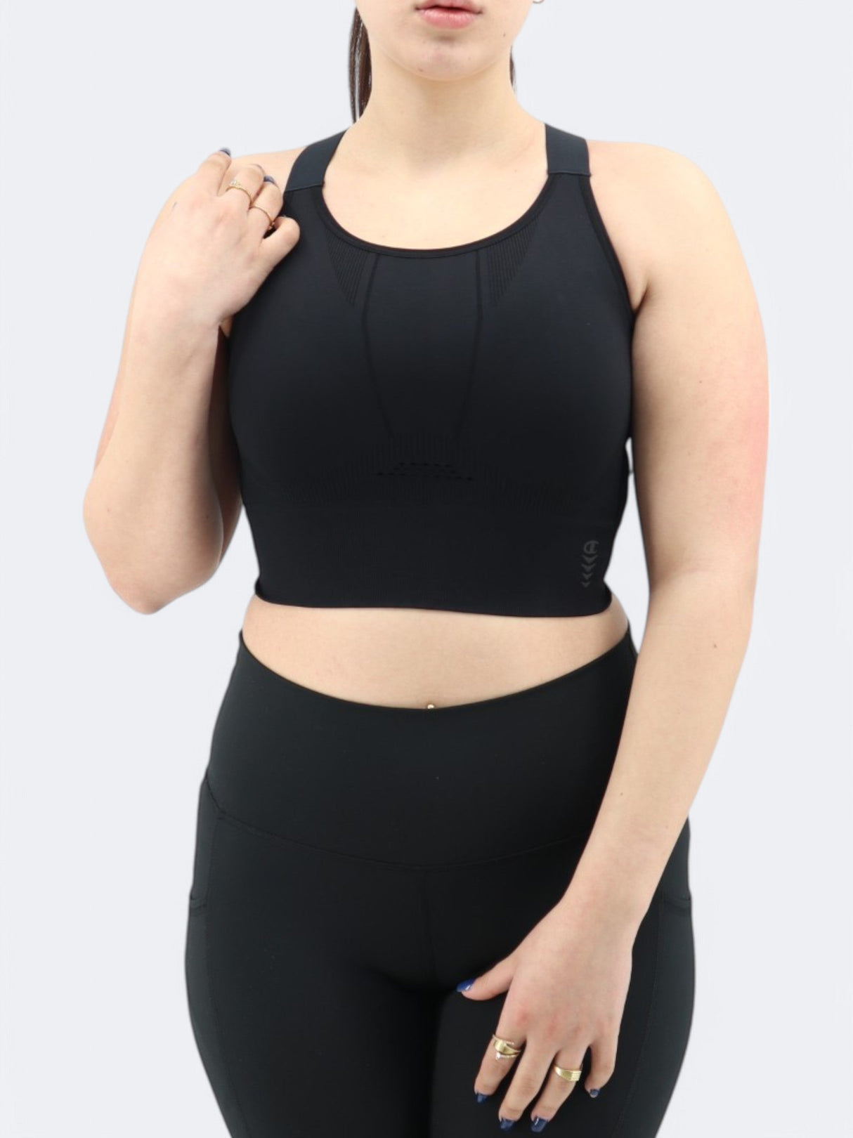 Women's Textured Sports Cropped Top,Black