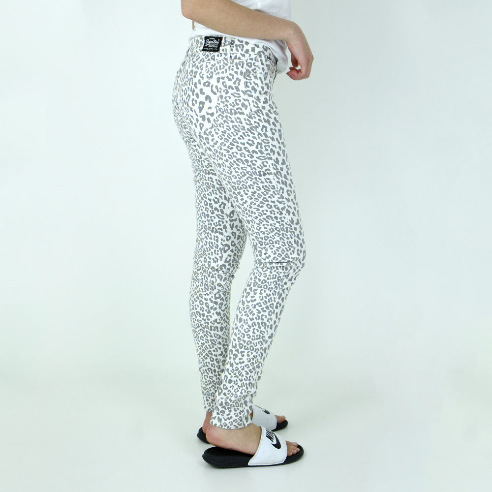 Women's Camo-Print Denim Pant,White/Grey