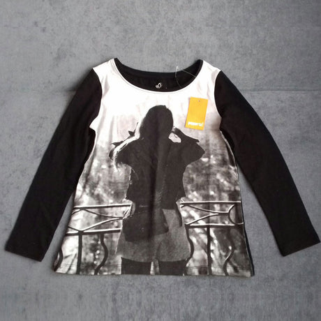 Image for Kids Girl's Graphic Top,White/Black