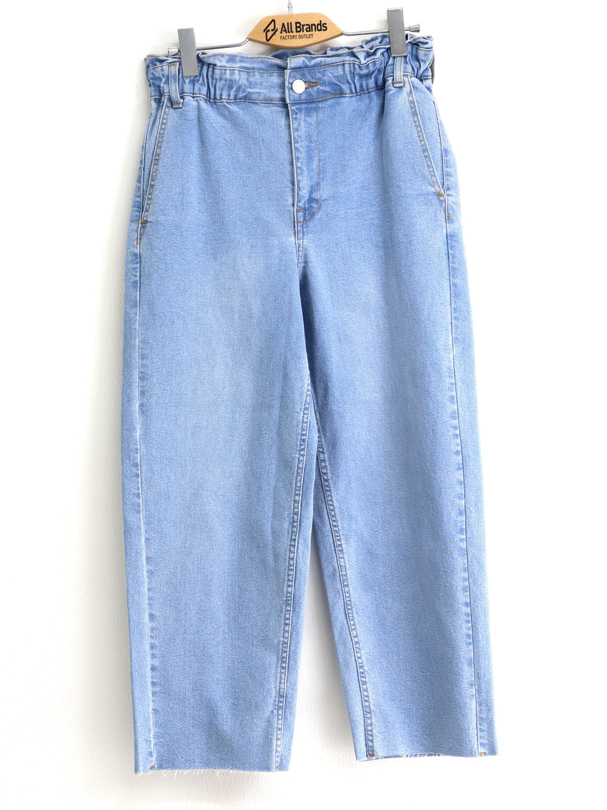 Image for Women's Washed Capri Jeans,Light Blue