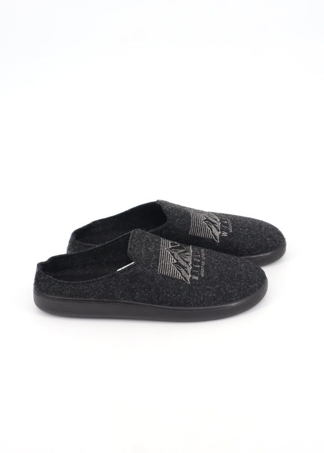 Image for Men's Graphic Embroidered Slippers,Dark Grey