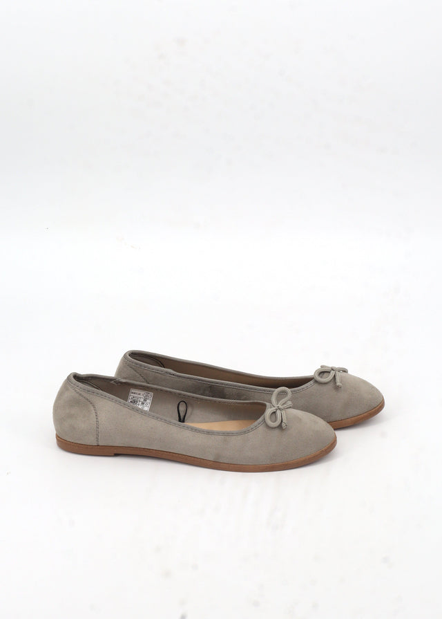 Image for Women's Plain Ballerina Shoes,Grey
