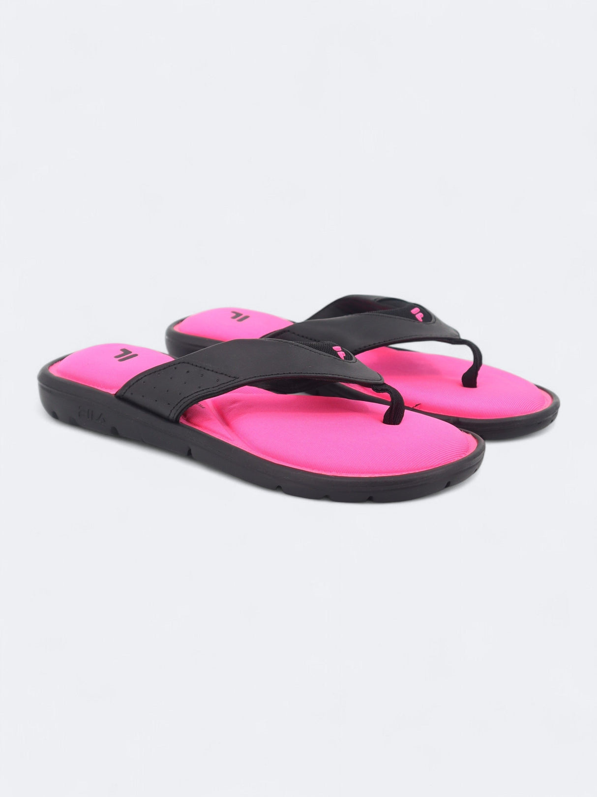 Image for Women's Textured Slippers,Black/Pink