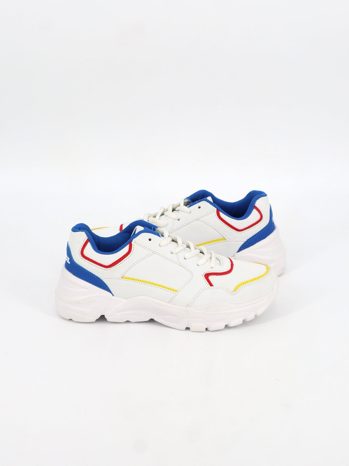 Women's Textured Sneakers,White