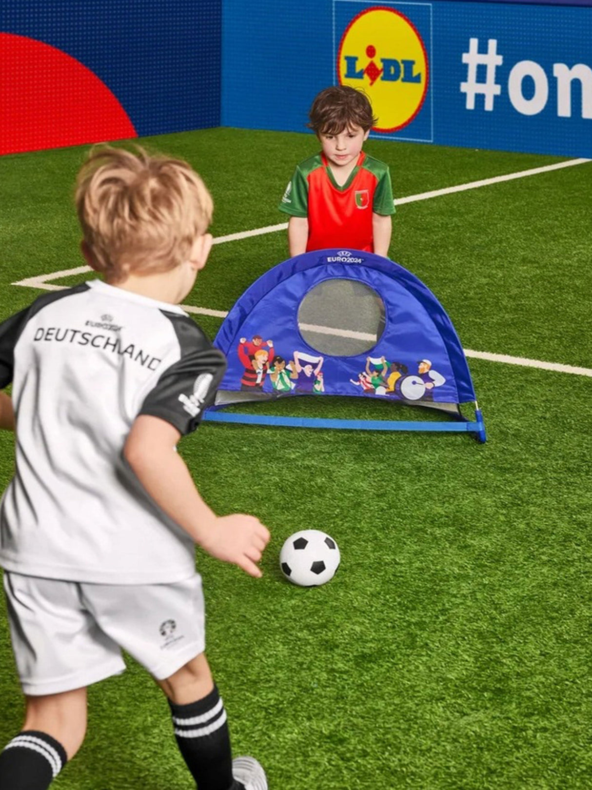 Pop-Up Football Goal